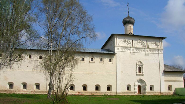 Монастырские лечебницы