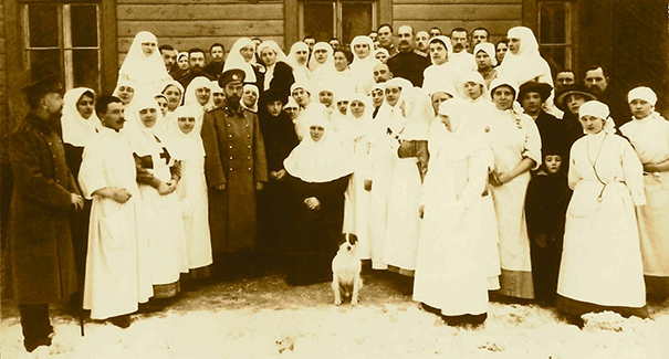 Царь-и-Царственные-Сестры-Милосердия.png Царь-и-Царственные-Сестры-Милосердия.png